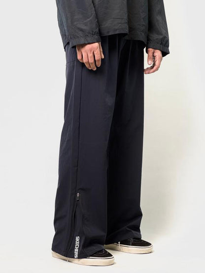 Skechers Oversized Tech-Fit Track Pants – Black